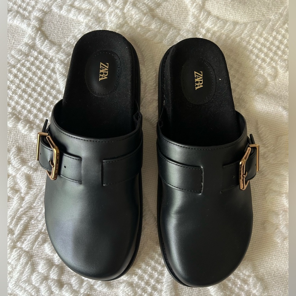 Zara Slip-On Mules
